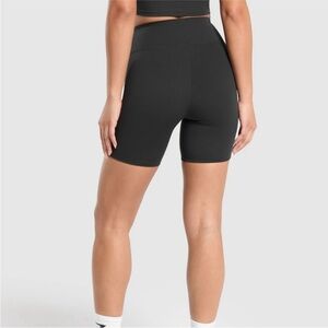 Gymshark Crossover Shorts — Black